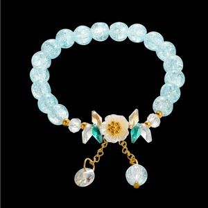 DELICATE BEAUTIFUL FLOWER GLASS BEADED CHARM BRACELET NEW SO FEMININE!